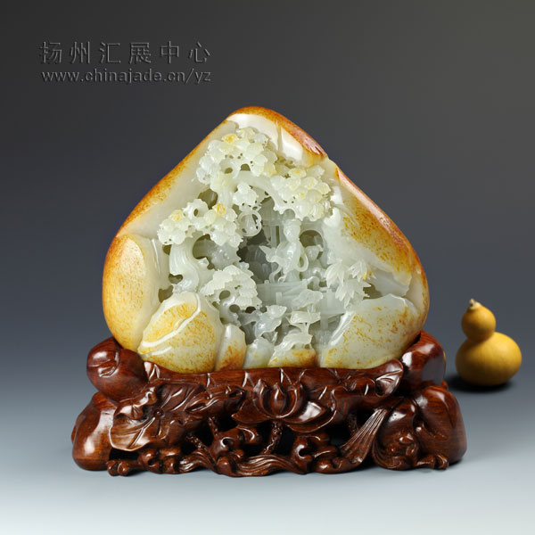 白玉子料山子-游春圖 （作者：郭忠廣）