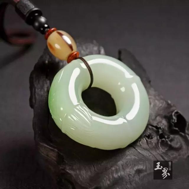 和田玉中的青竹風骨