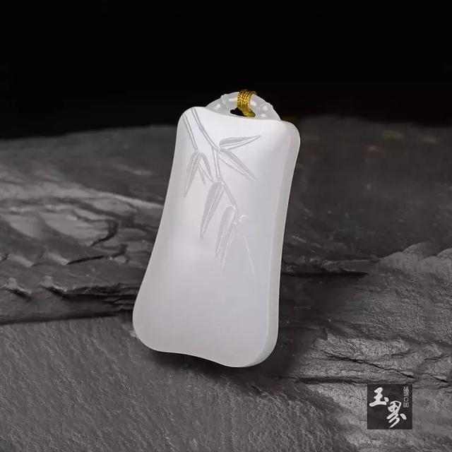 和田玉中的青竹風骨