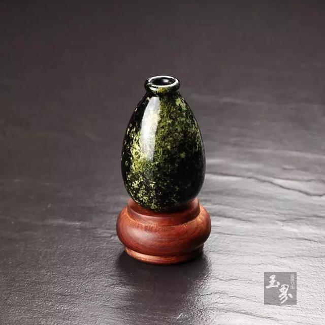 青玉，你所冷落的低調之美