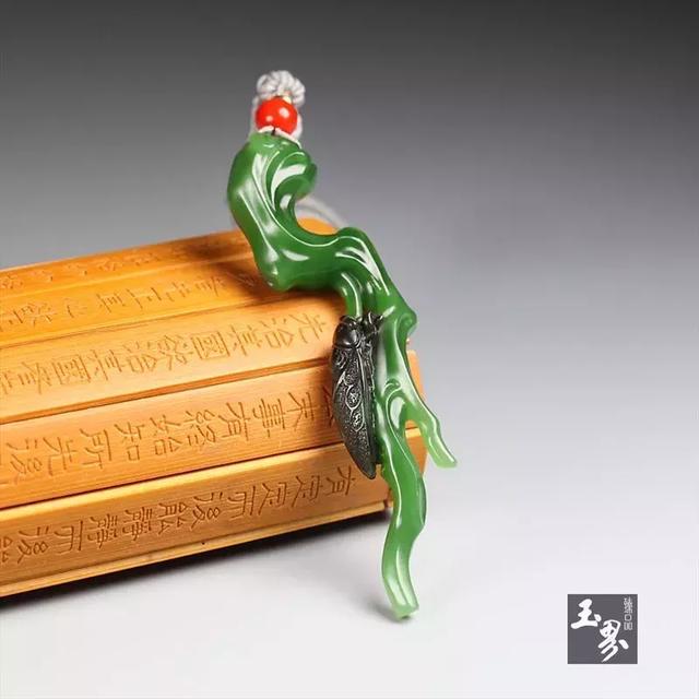 俏色巧雕，說不盡的詩情畫意