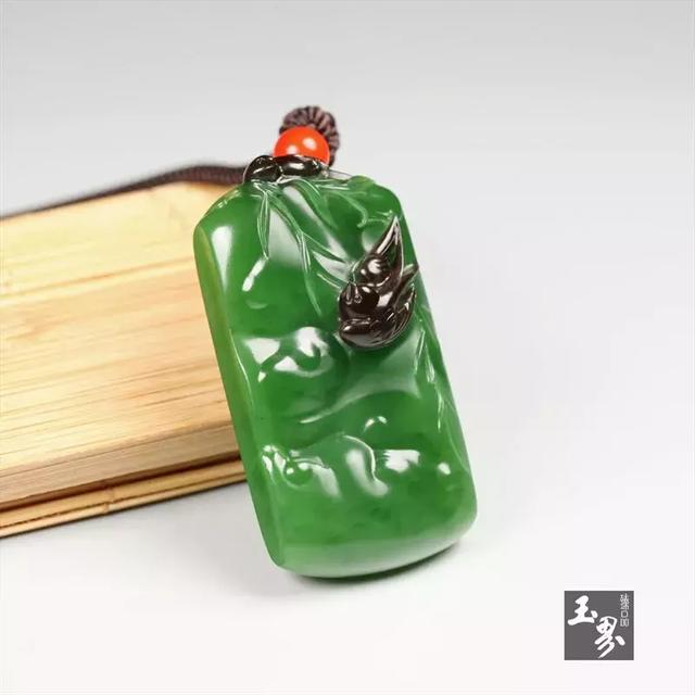 俏色巧雕，說不盡的詩情畫意