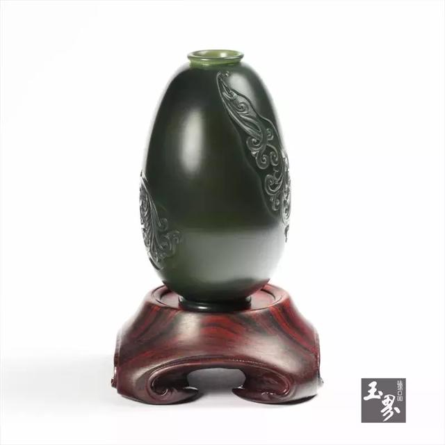 薄如蟬翼，輕若浮云——和田玉薄胎玉器
