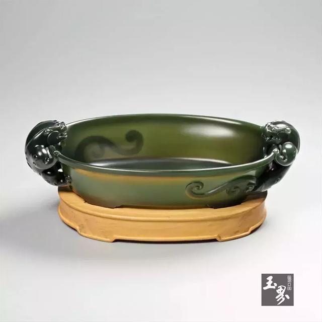 薄如蟬翼，輕若浮云——和田玉薄胎玉器