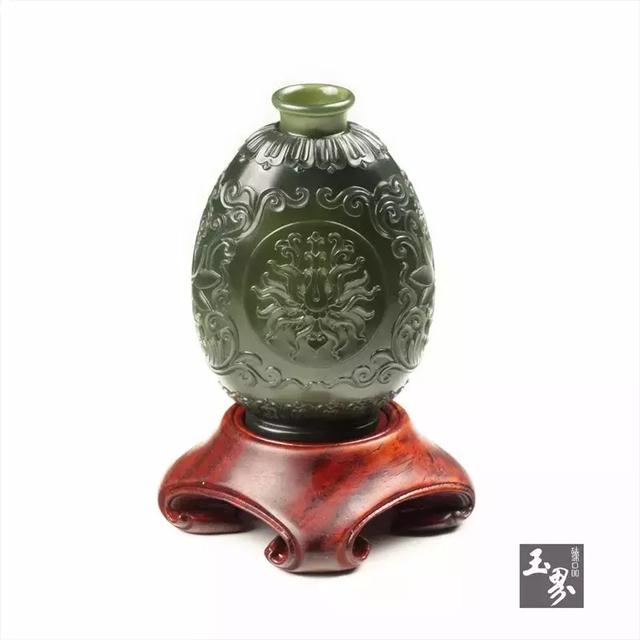 薄如蟬翼，輕若浮云——和田玉薄胎玉器
