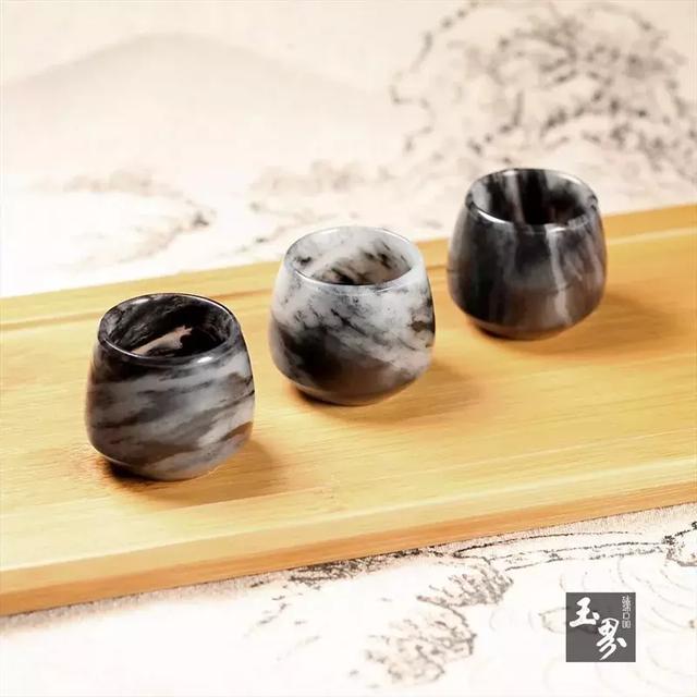 茶玉和鳴，雅心淺酌