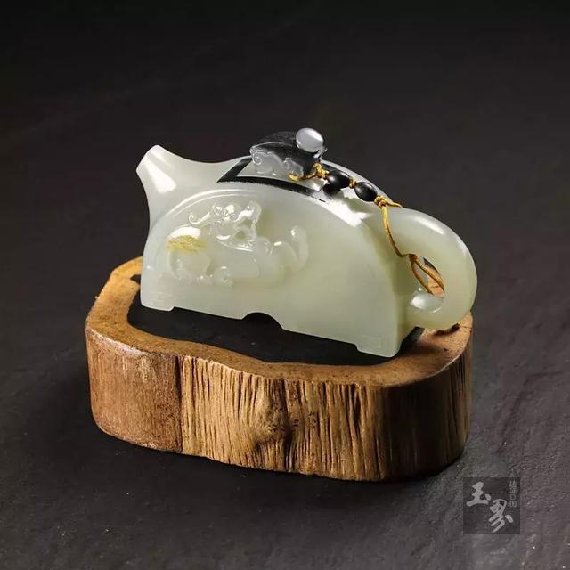 茶玉和鳴，雅心淺酌
